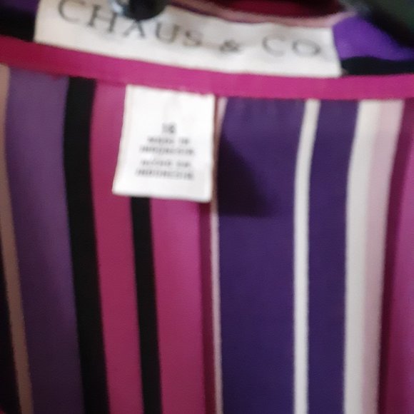 LONG SLEEVE BUTTON FRONT SHADES OF PURPLE BLOUSE. SIZE 16 - Picture 2 of 2